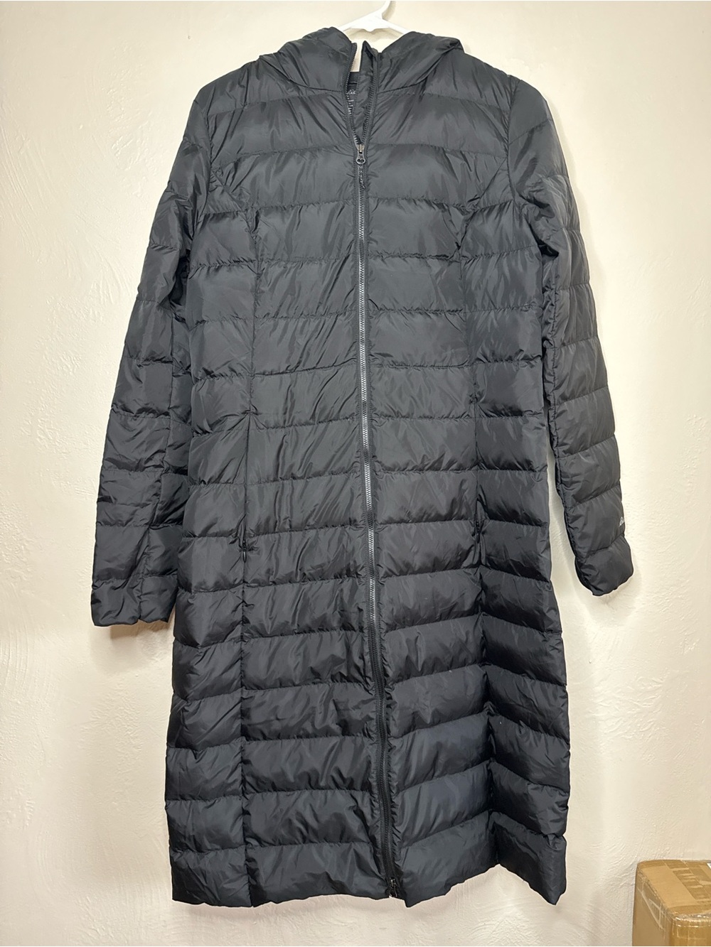 Eddie Bauer Women’s Hooded Down Puffer Coat Black Size S
